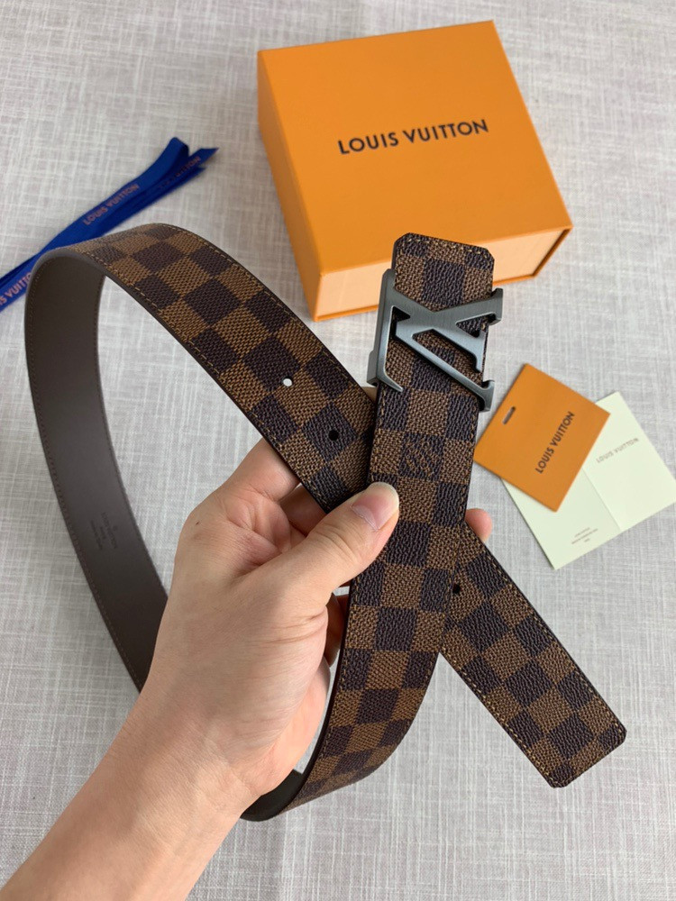LV LOUIS VUITTON 40MM BELT