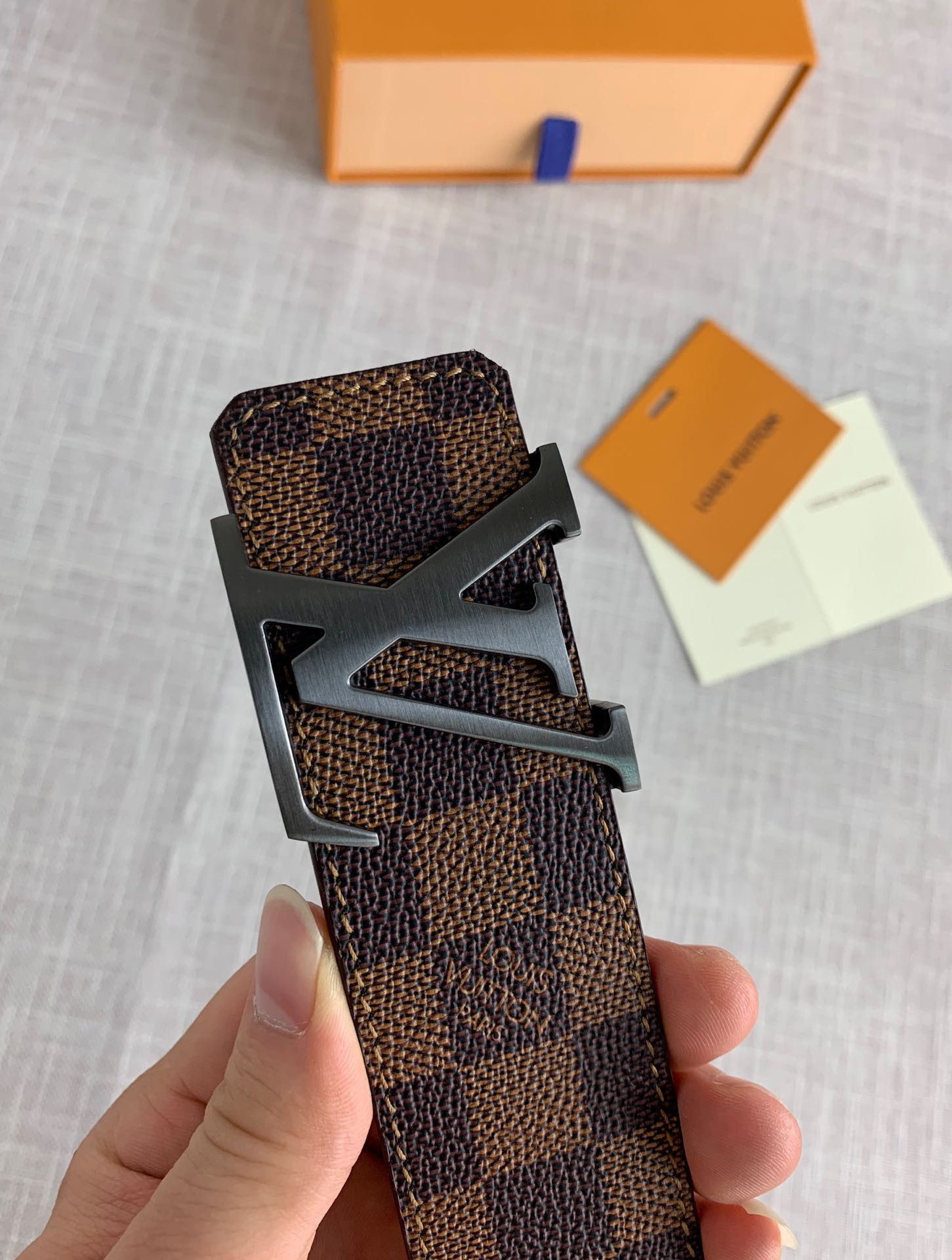 LV LOUIS VUITTON 40MM BELT