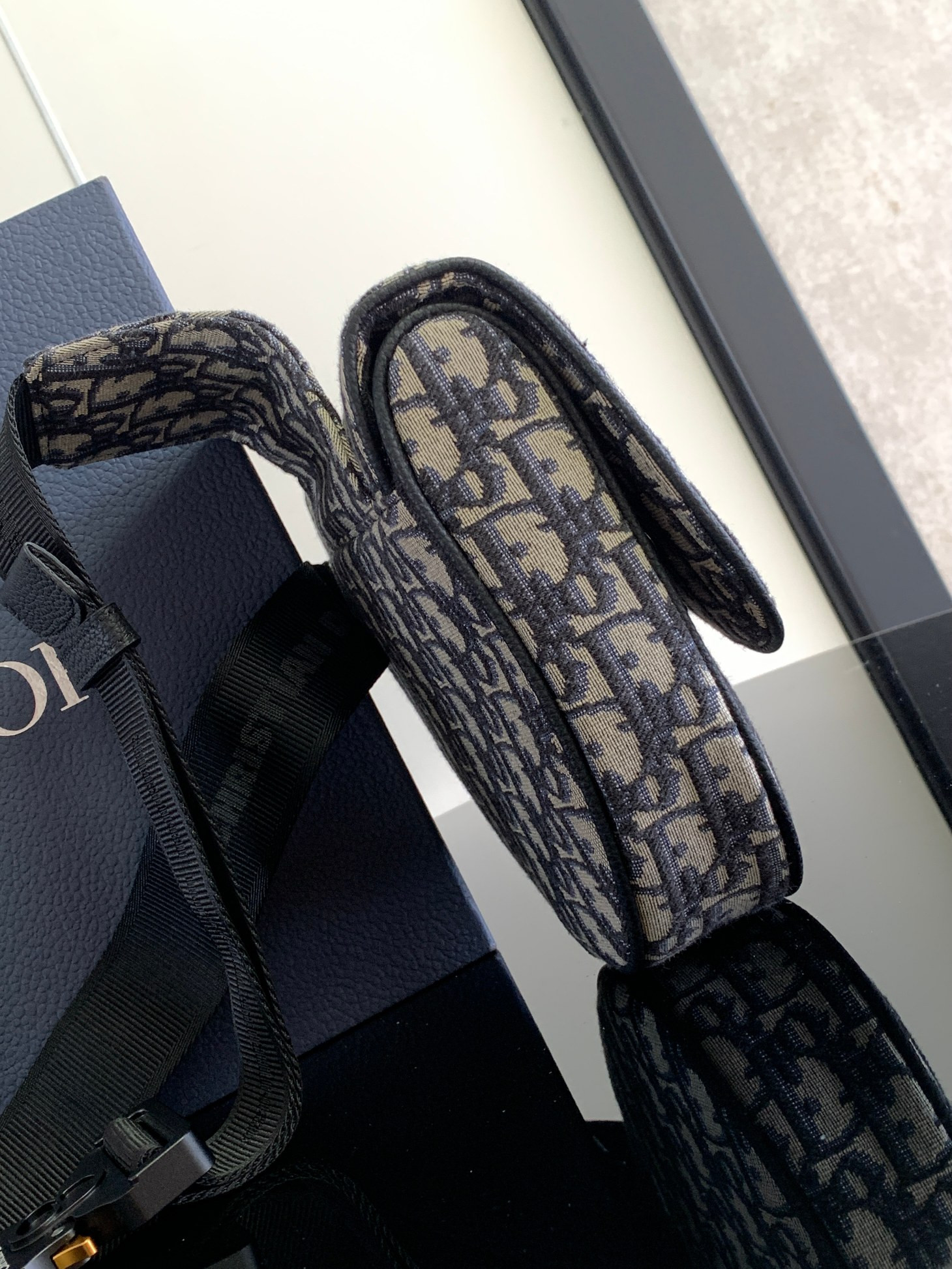 Dior Saddle Bag Beige and Black Dior Oblique Jacquard 26 x 19 x 4.5 cm