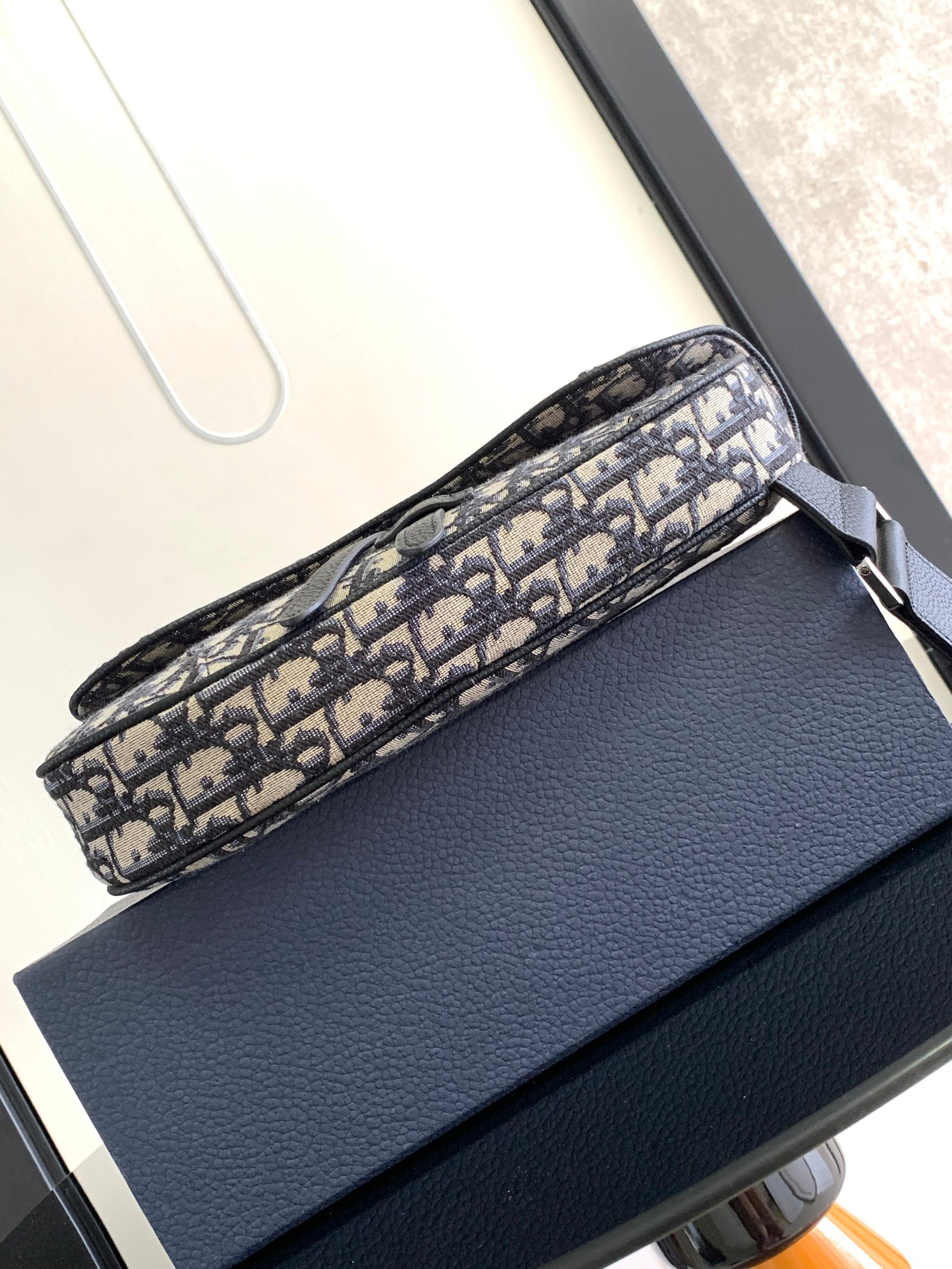 Dior Saddle Bag Beige and Black Dior Oblique Jacquard 26 x 19 x 4.5 cm