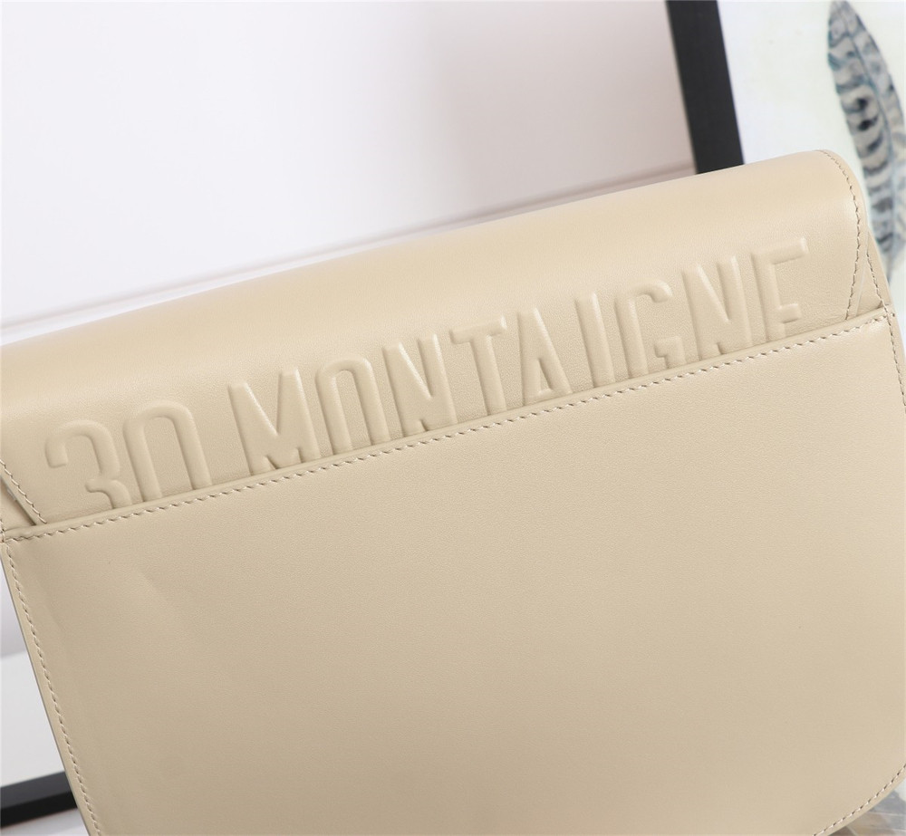 LARGE DIOR BOBBY BAG Beige Box Calfskin