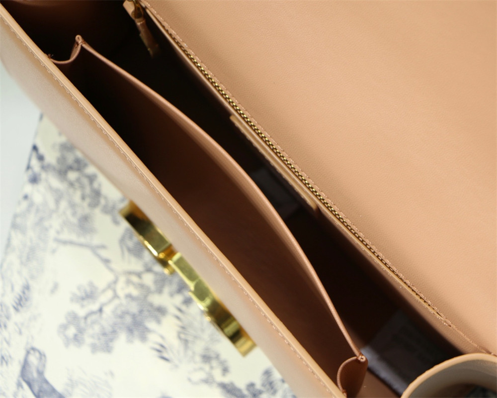 DIOR 30 MONTAIGNE CHAIN BAG PINK