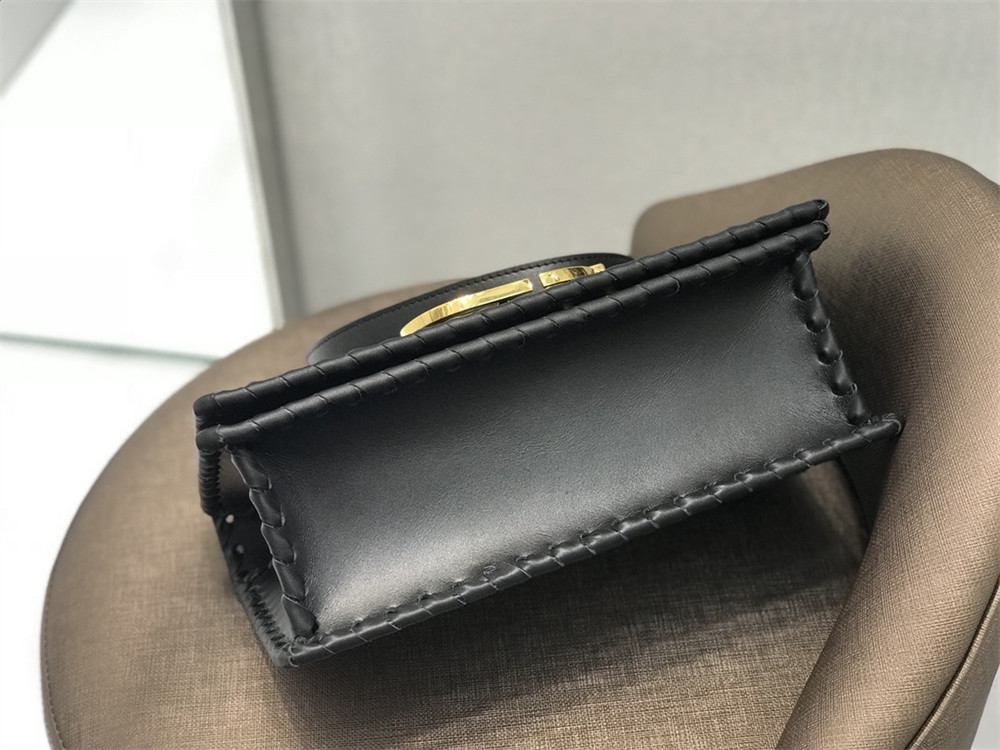 DIOR 30 MONTAIGNE CHAIN BAG BLACK
