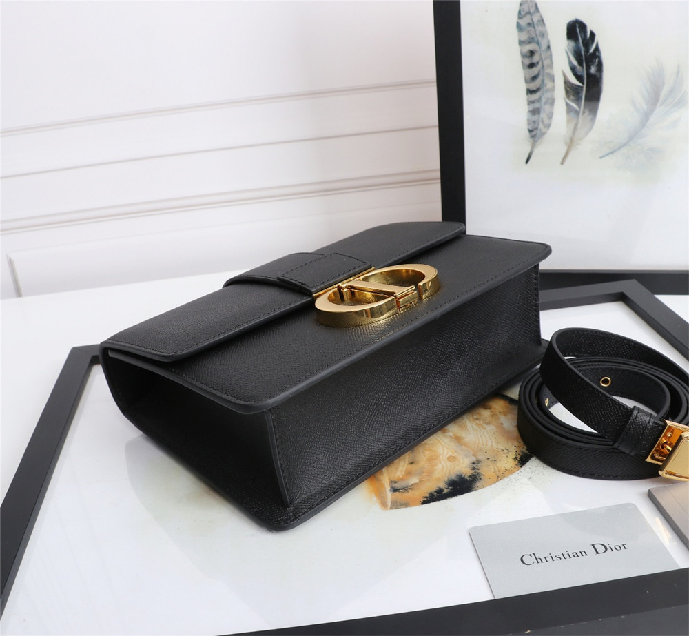 DIOR 30 MONTAIGNE CHAIN BAG Grained Black