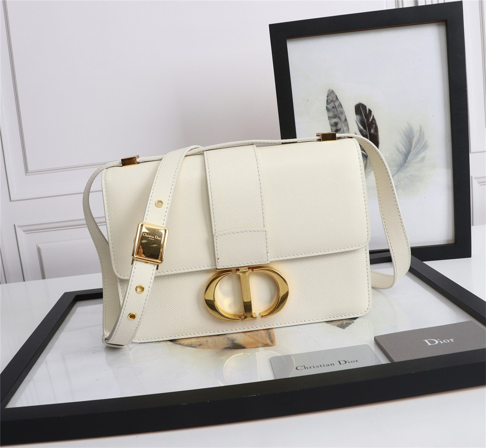 DIOR 30 MONTAIGNE CHAIN BAG Grained White
