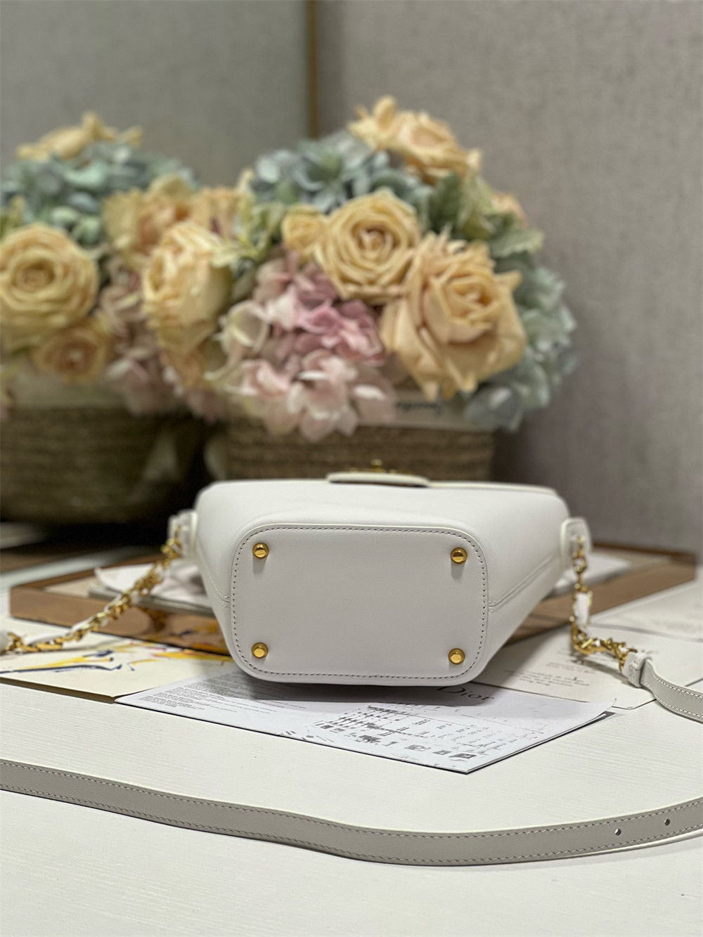 Dior 30 Montaigne Large Chain Bucket Bag White