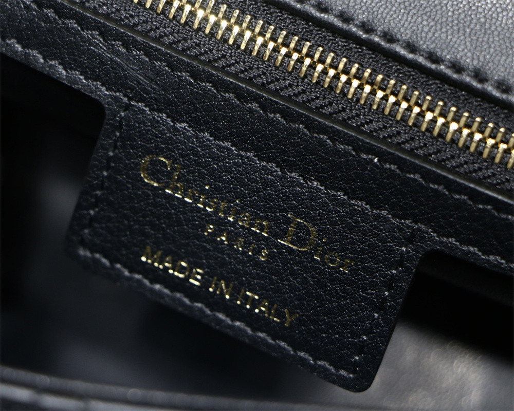 SMALL DIOR CARO BAG amour black 20 x 12 x 7 cm