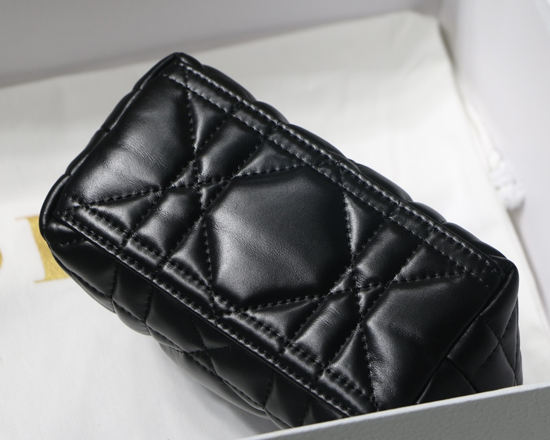 DIOR TRAVEL NOMAD POUCH BLACK