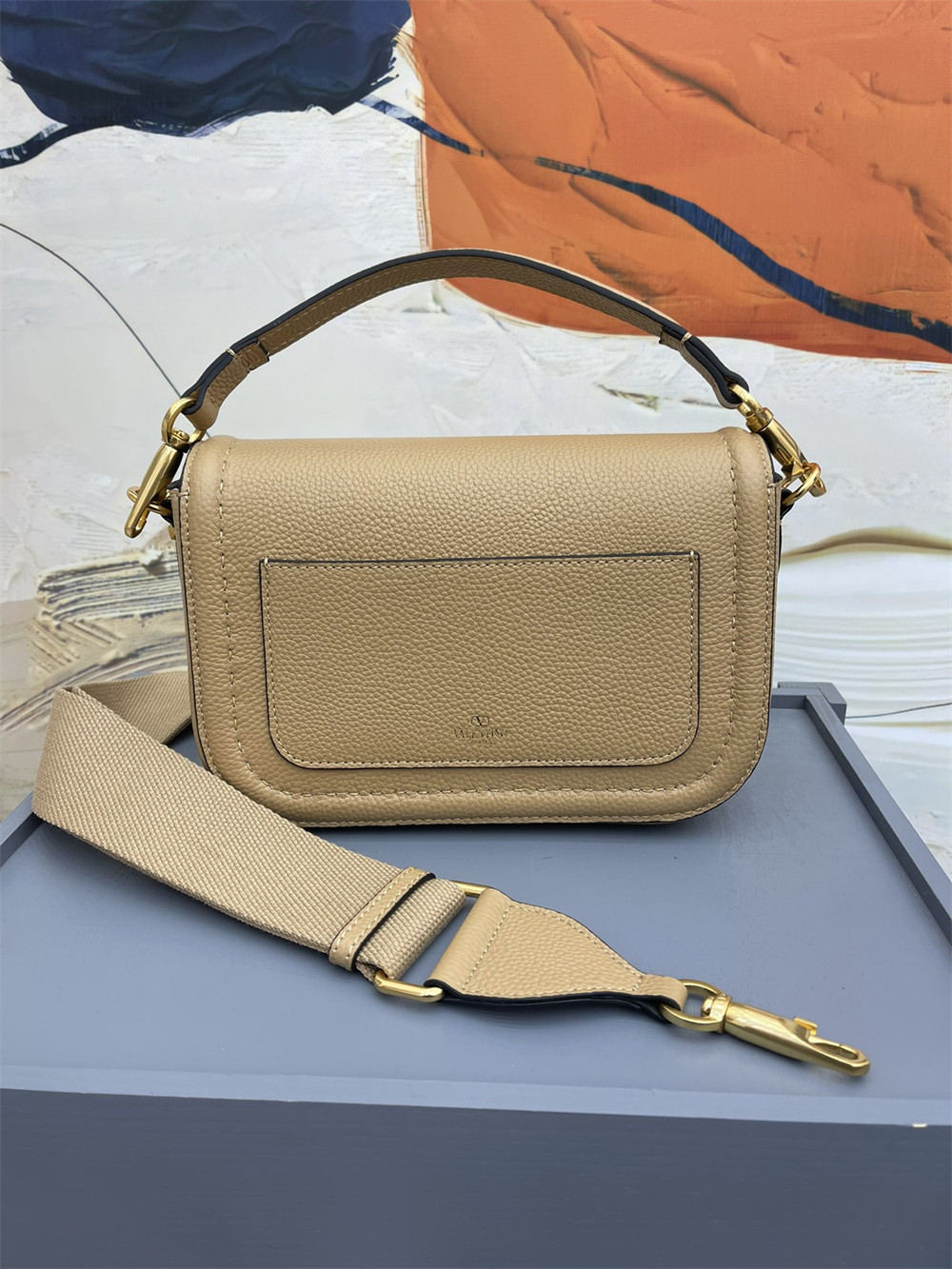 VALENTINO GARAVANI ALLTIME GRAINY CALFSKIN SHOULDER BAG APRICOT