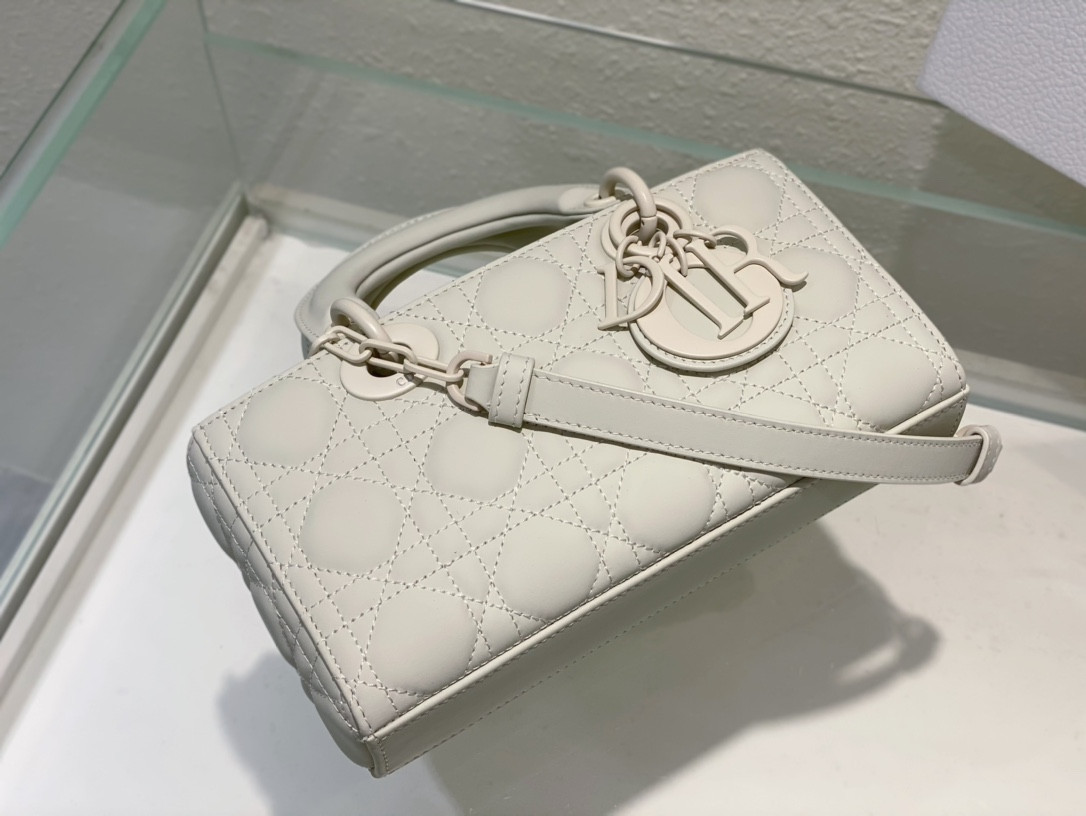 DIOR SMALL LADY D-JOY BAG Ultramatte White Cannage Calfskin