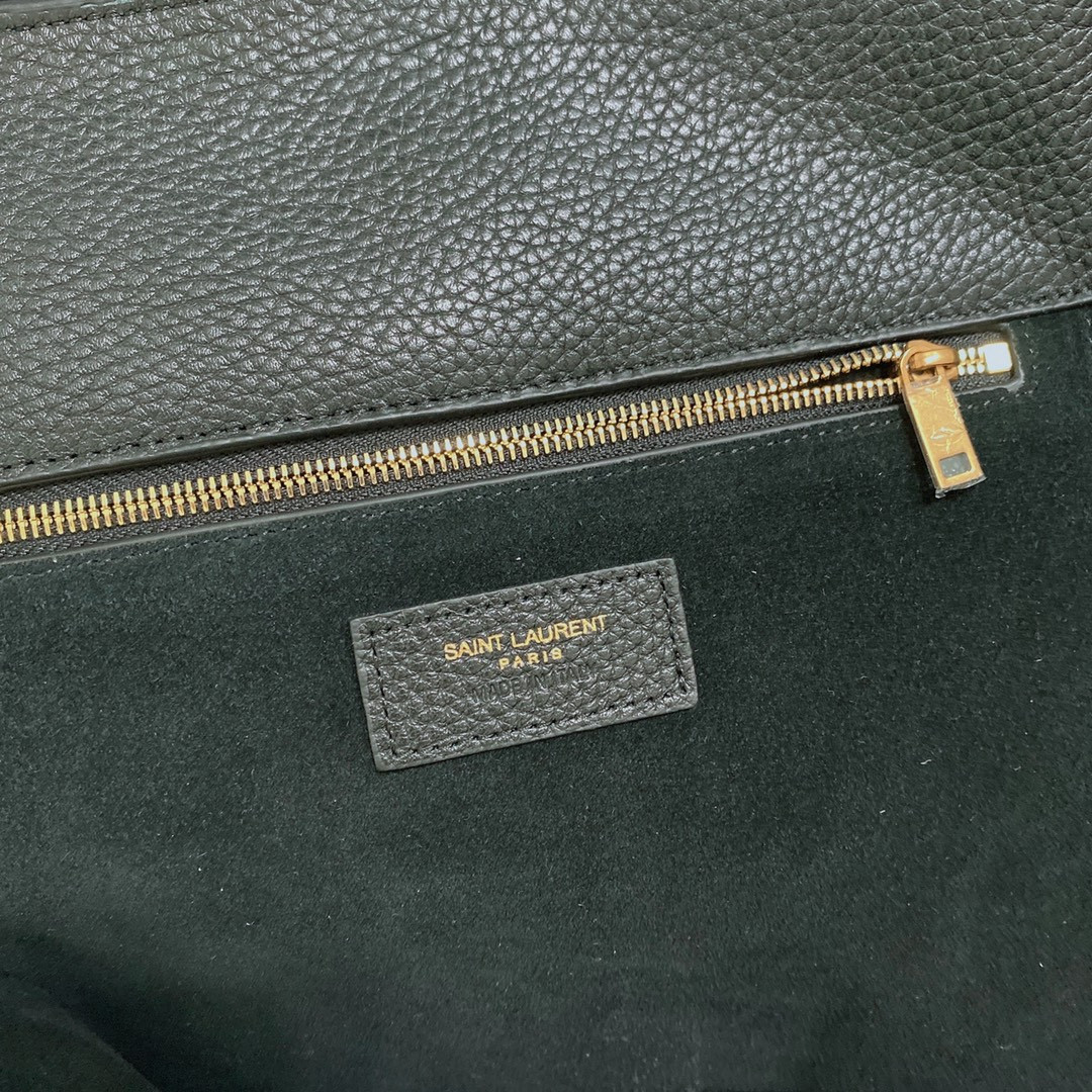 YSL BEA IN GRAINED LEATHER Black