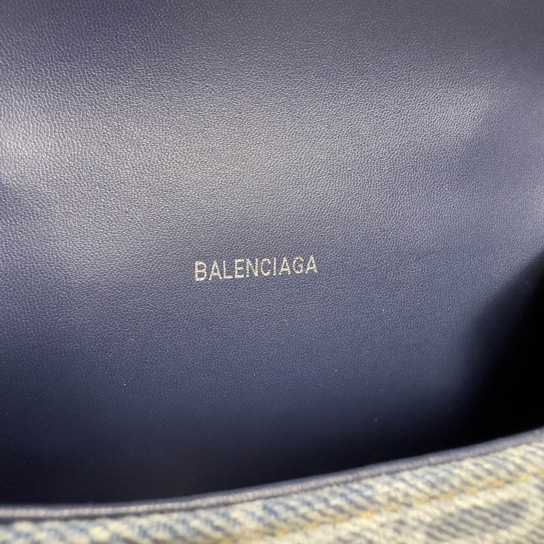 Balenciaga WOMEN