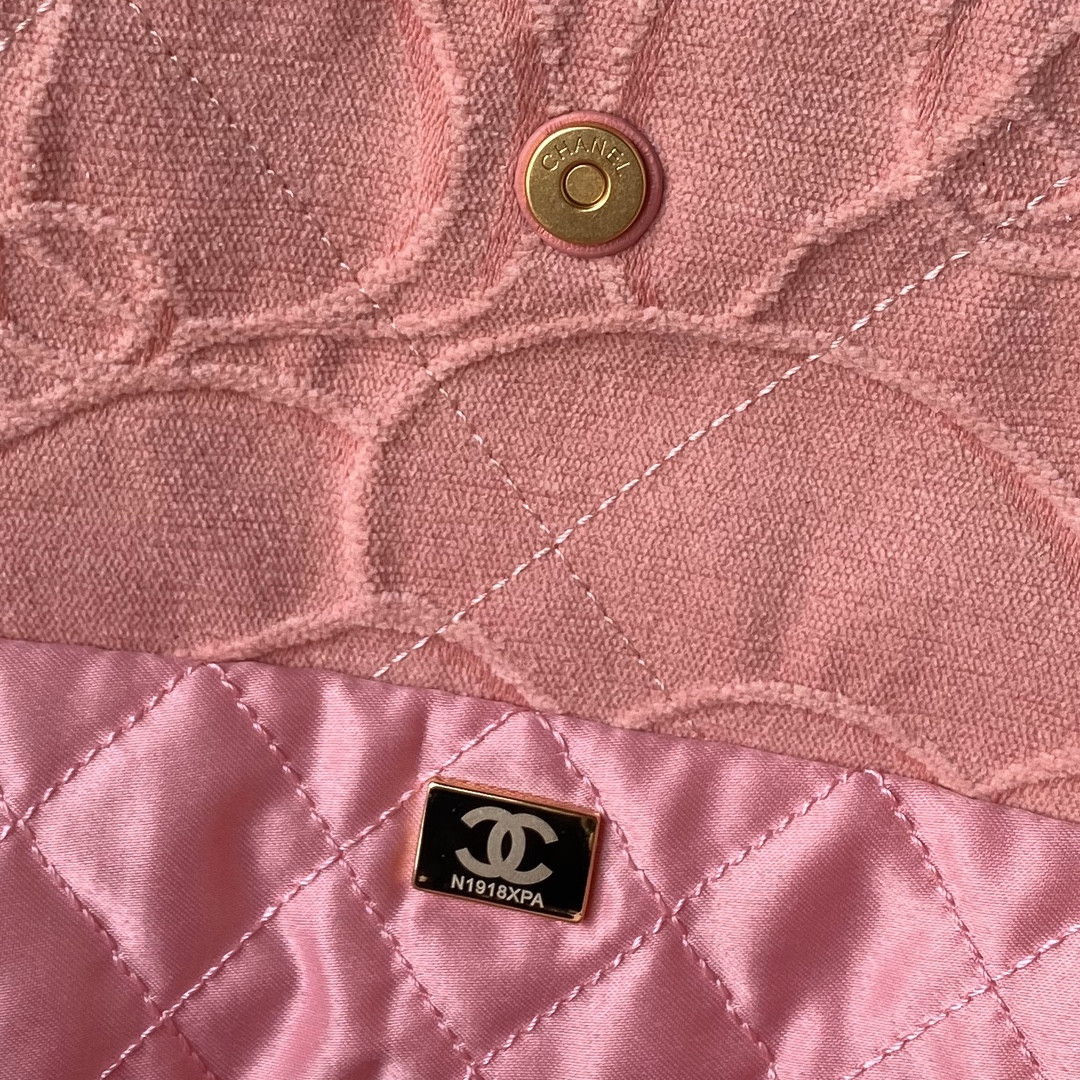 CHANEL 22 HANDBAG velvet pink 15.2×16.4×3.1 in