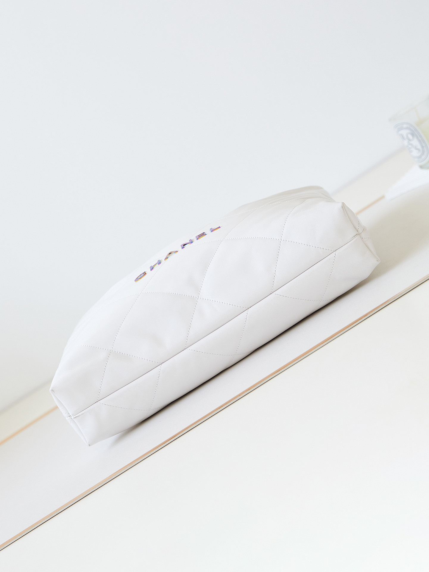 CHANEL 22 SMALL HANDBAG Shiny Calfskin & Rainbow Metal White 15.2×16.4×3.1 in