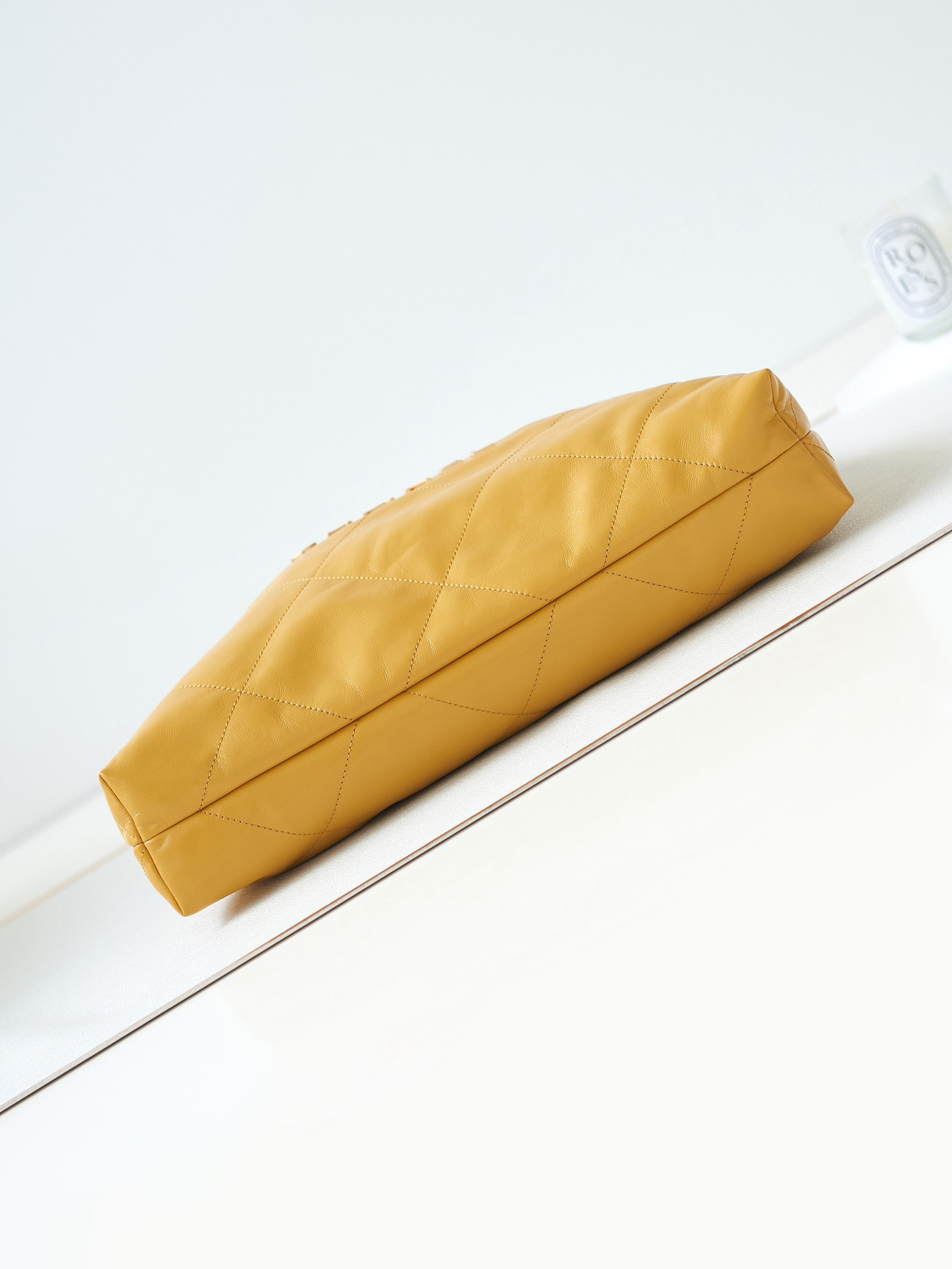 CHANEL 22 SMALL HANDBAG Shiny Calfskin YELLOW 15.2×16.4×3.1 in