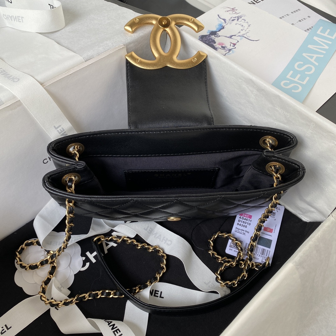 CHANEL BAGUETTE BAG BLACK 4.5 × 9.4 × 1.8 in