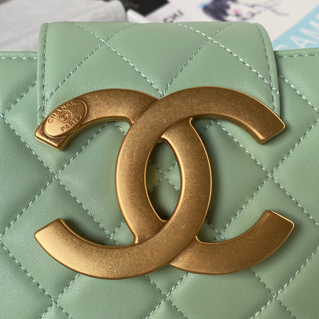 CHANEL BAGUETTE BAG LIGHT GREEN 4.5 × 9.4 × 1.8 in