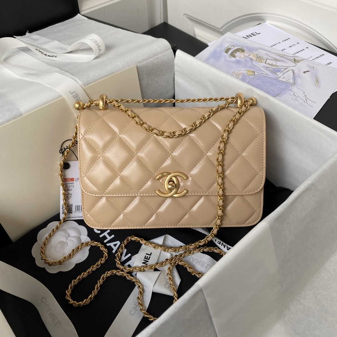 CHANEL FLAP BAG Apricot 22×14.5×8cm