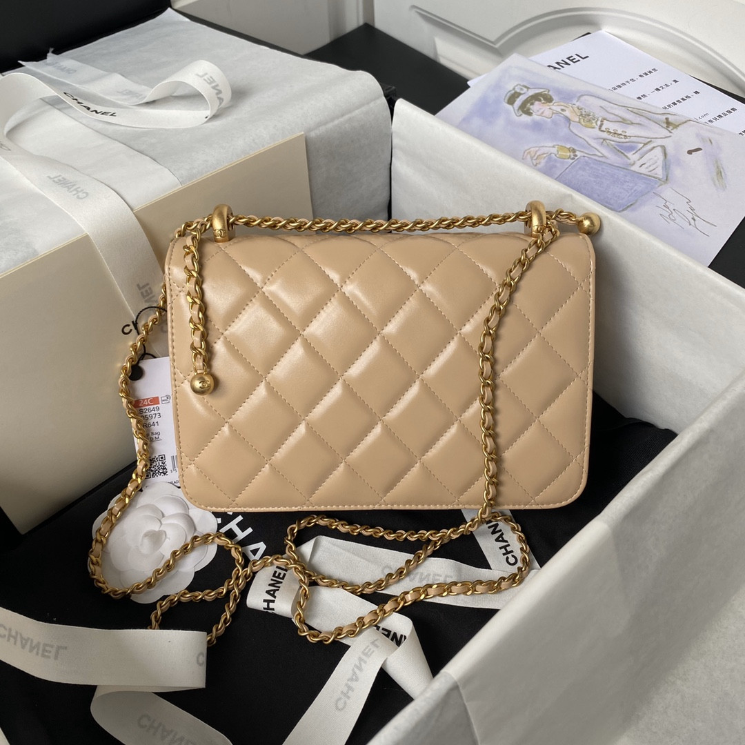 CHANEL FLAP BAG Apricot 22×14.5×8cm
