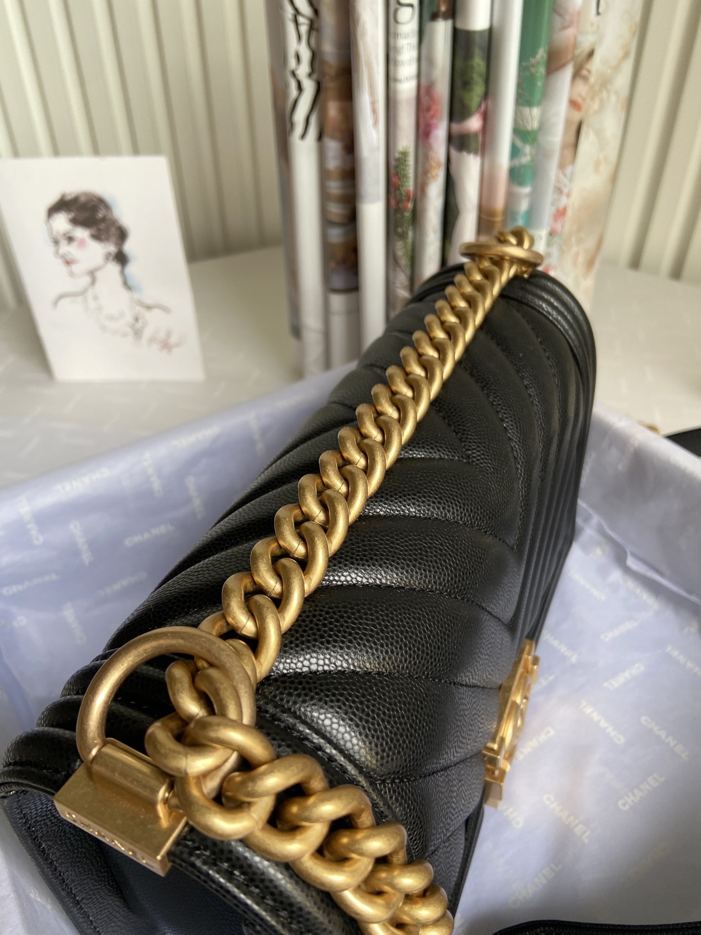 BOY CHANEL HANDBAG Shiny Grained Calfskin Black 5.9 × 9.8 × 3.5 in