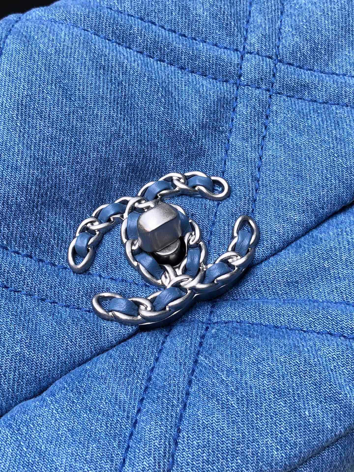 CHANEL 19 HANDBAG, Gold-Tone, Silver-Tone & Ruthenium-Finish Metal Blue 6.2 × 10.1 × 3.5 in