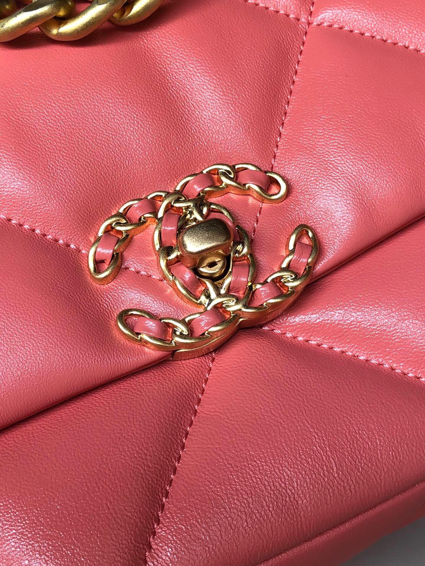 CHANEL 19 HANDBAG Shiny Pink Gold-Tone, Silver-Tone & Ruthenium-Finish Metal 6.2 × 10.1 × 3.5 in