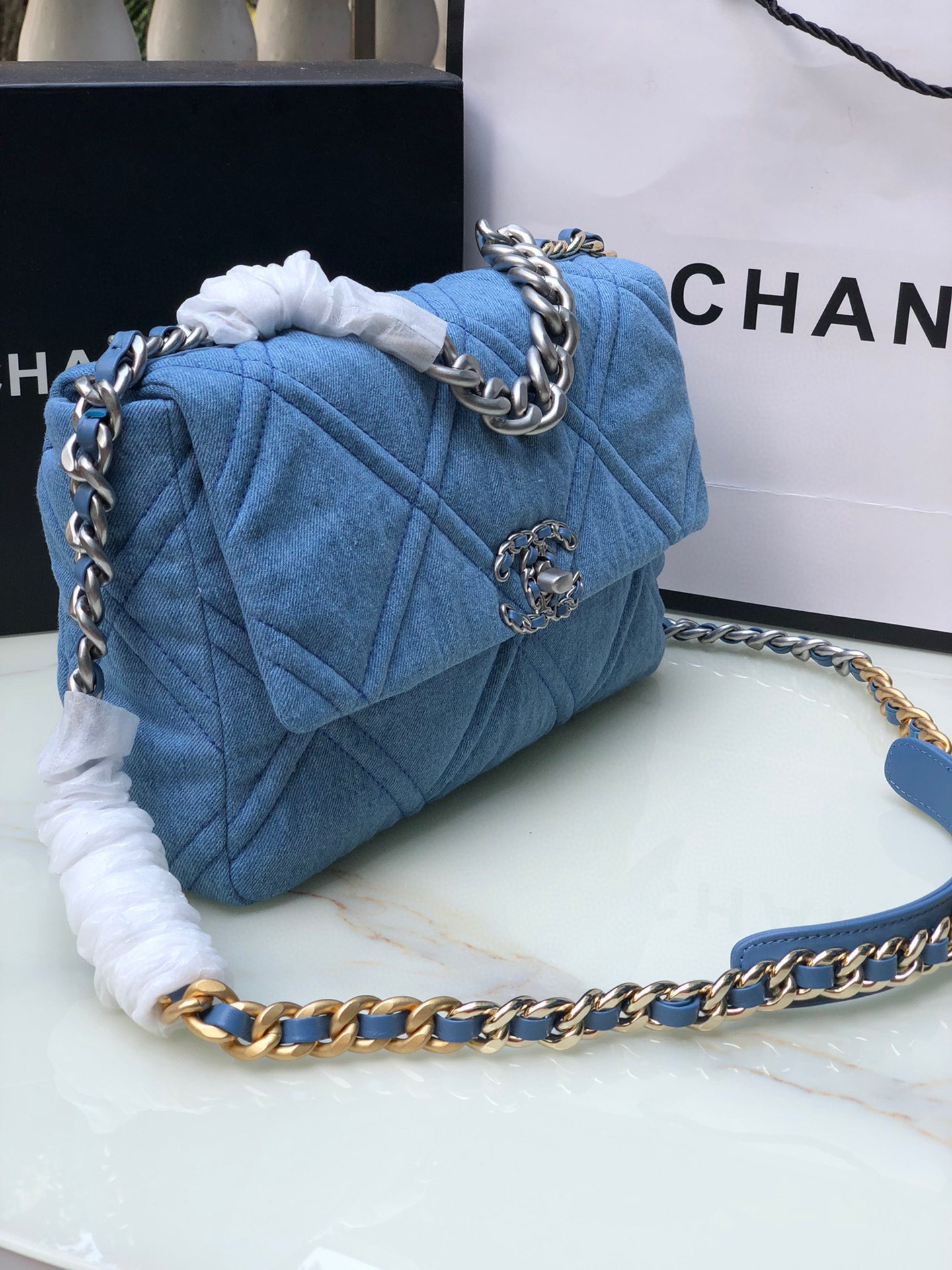 CHANEL 19 LARGE HANDBAG, Gold-Tone, Silver-Tone & Ruthenium-Finish Metal Blue 7.8 × 11.7 × 3.9 in