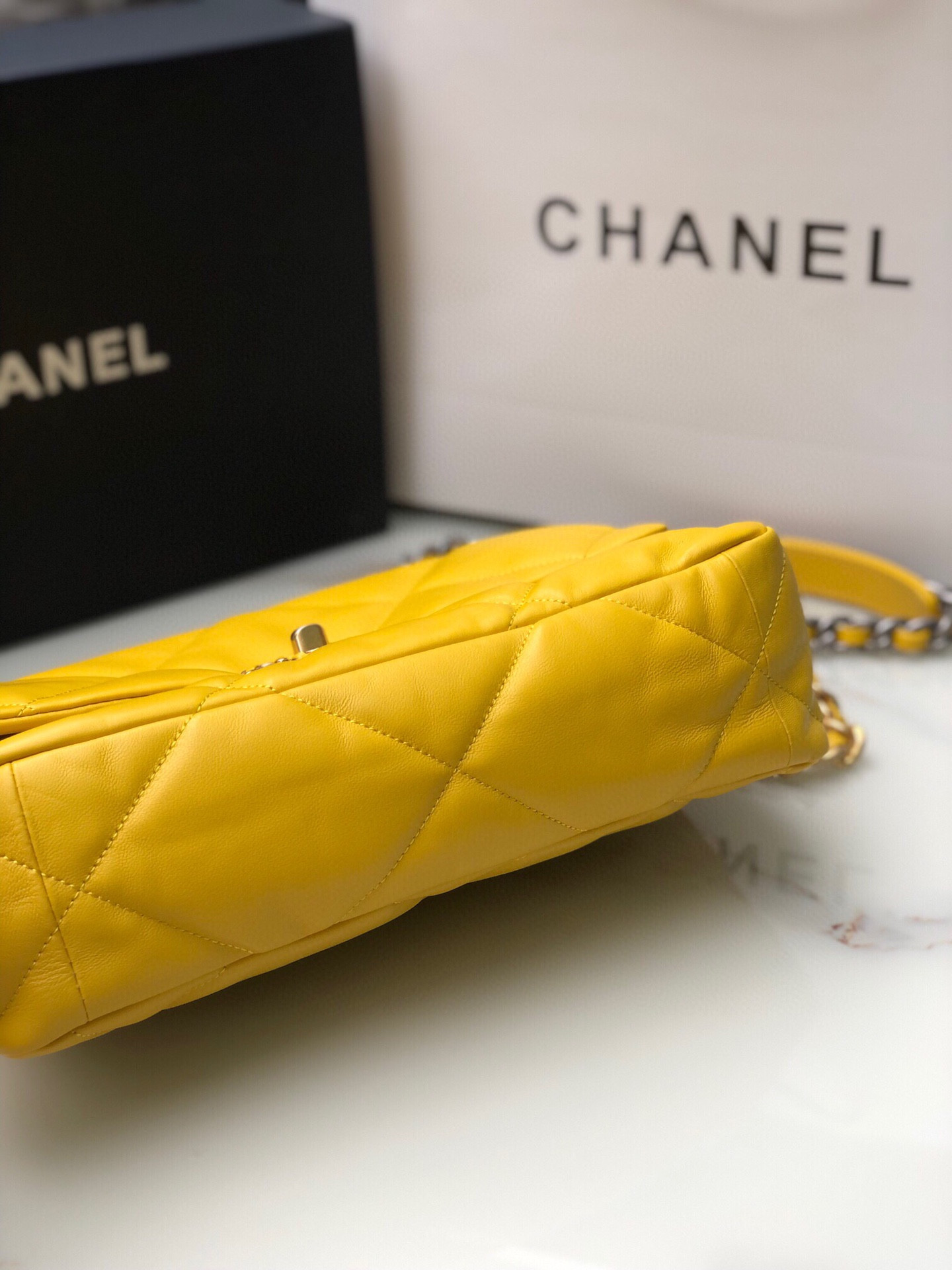 CHANEL 19 LARGE HANDBAG Shiny Leather, Gold-Tone, Silver-Tone & Ruthenium-Finish Metal Yellow 7.8 × 11.7 × 3.9 in