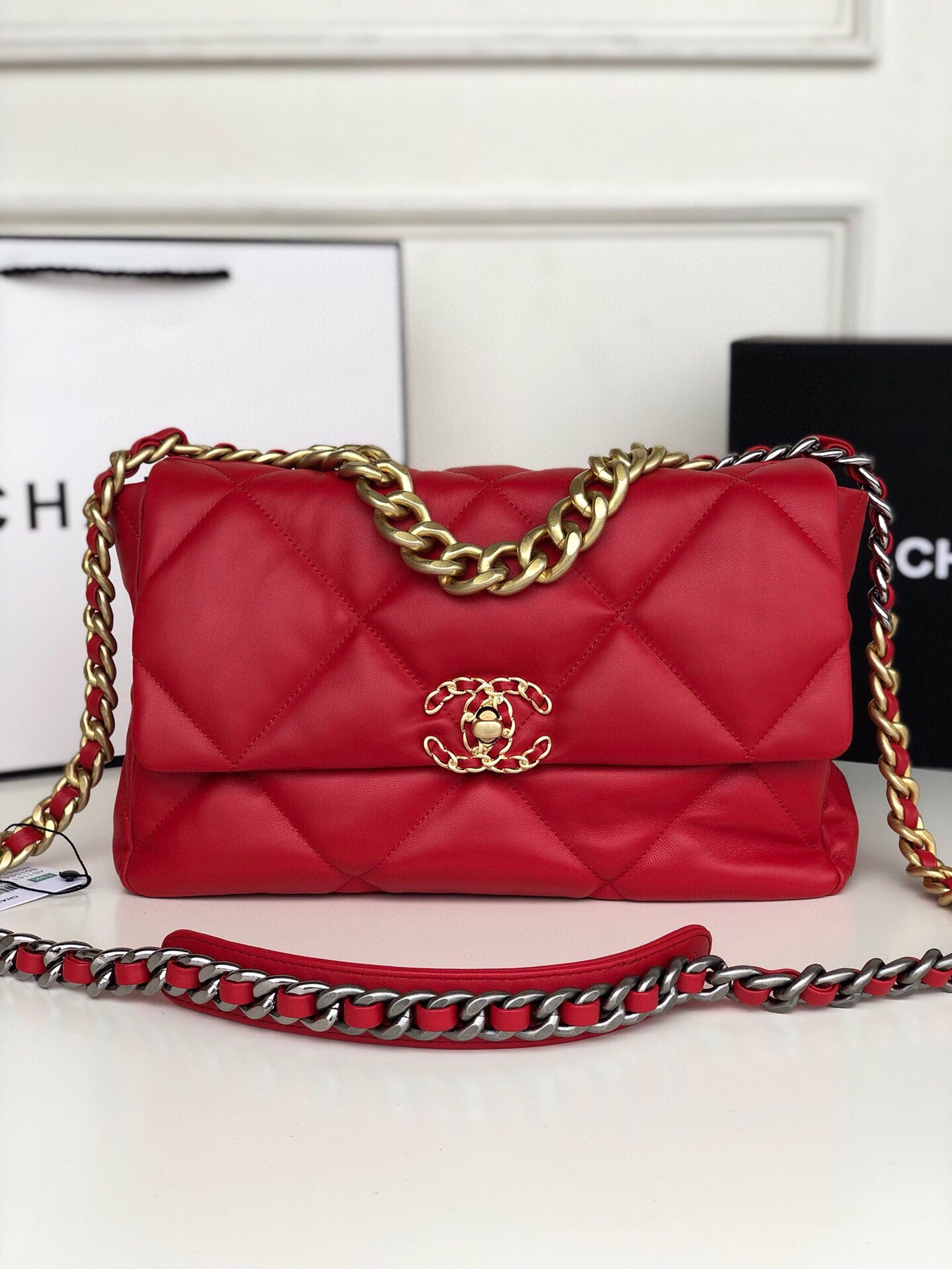 CHANEL 19 LARGE HANDBAG Shiny Leather, Gold-Tone, Silver-Tone & Ruthenium-Finish Metal Red 7.8 × 11.7 × 3.9 in
