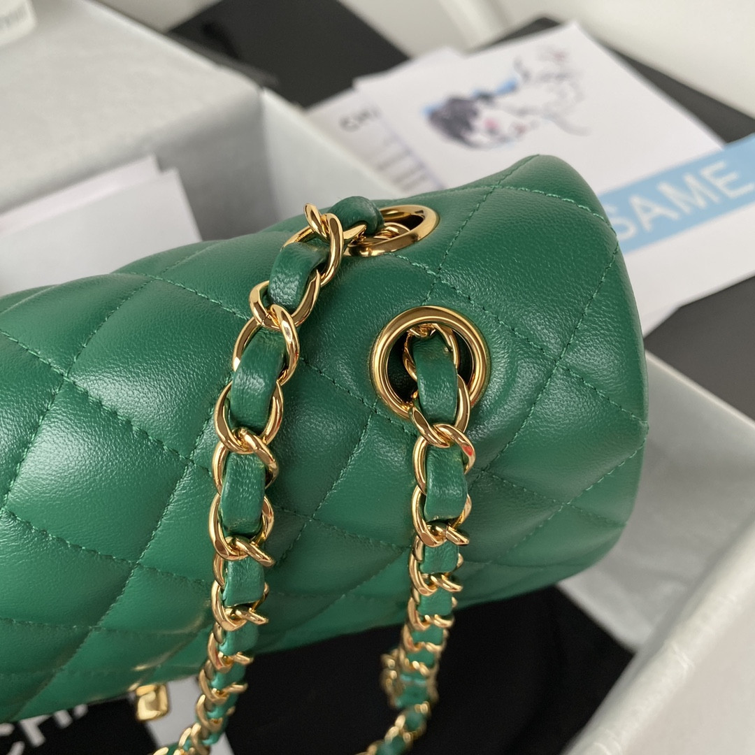 CHANEL CLASSIC HANDBAG GRAINED SHINY CALFSKIN & GOLD-TONE METAL GREEN 6 × 9.9 × 2.5 in