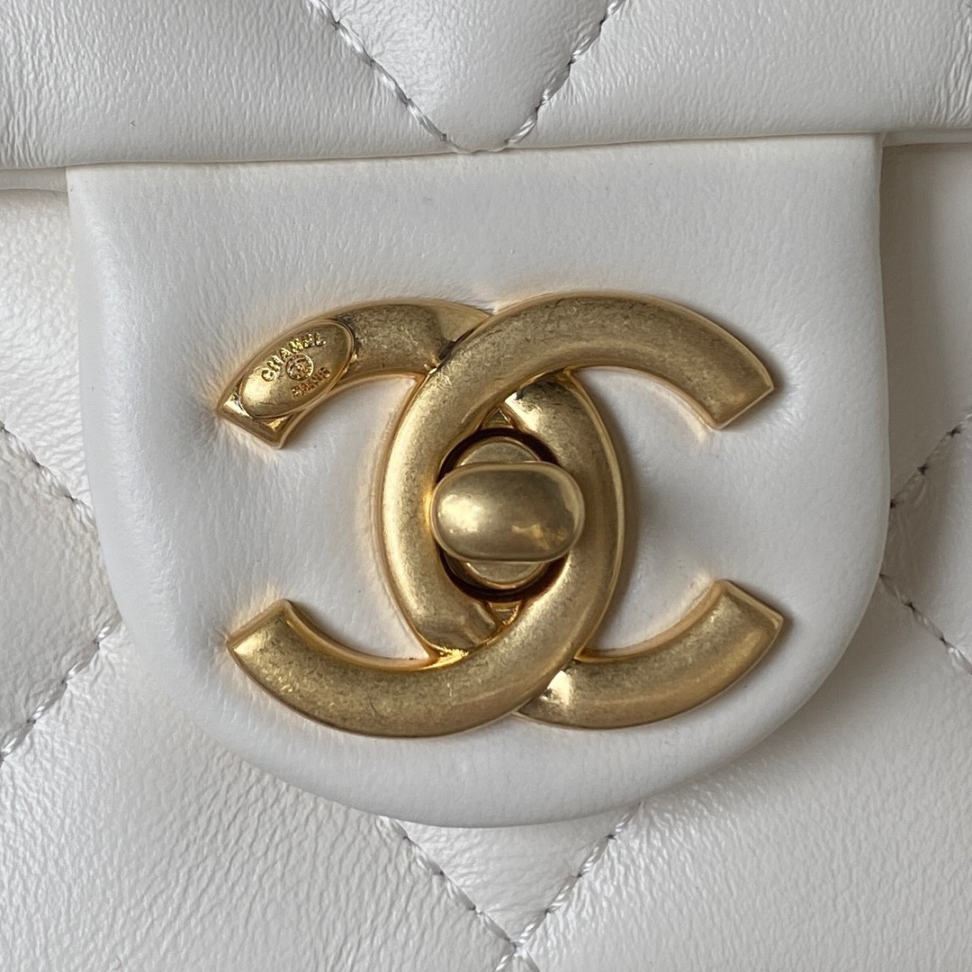 CHANEL SMALL CLASSIC HANDBAG GRAINED SHINY CALFSKIN & Gold-TONE METAL white 5.7 × 9 × 2.3 IN