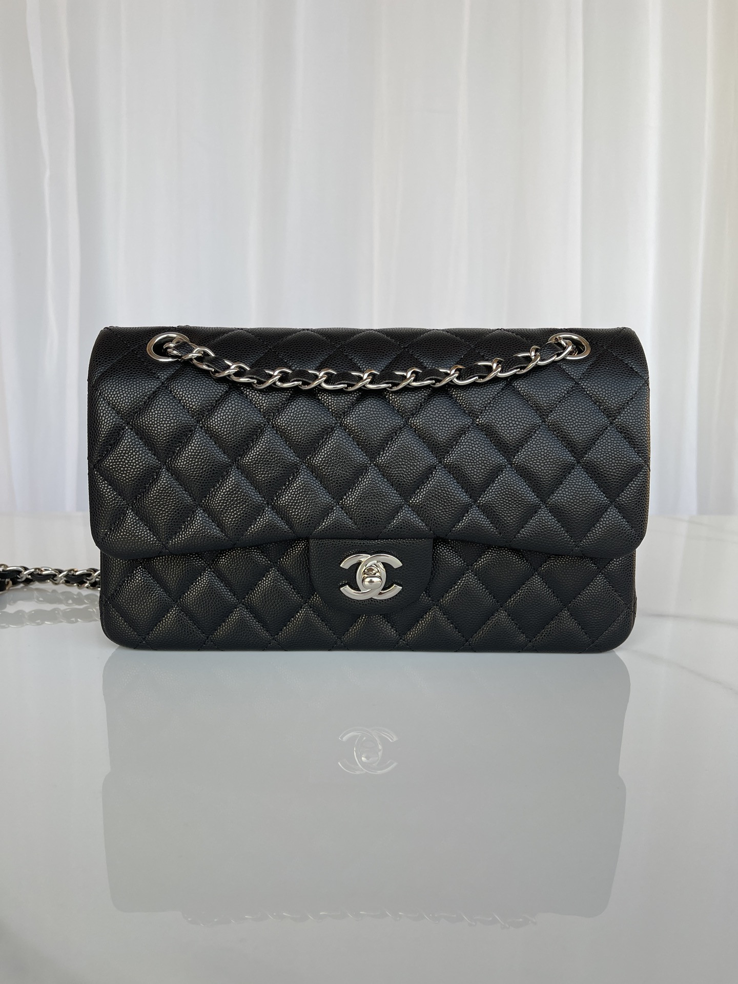 CHANEL CLASSIC HANDBAG GRAINED CALFSKIN 6 × 9.9 × 2.5 in