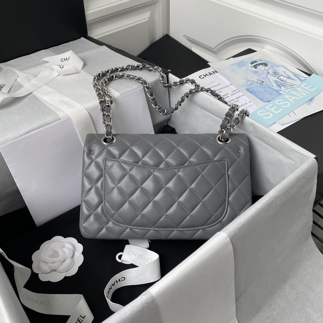 CHANEL SMALL CLASSIC HANDBAG Grained SHINY Calfskin & Silver-Tone Metal Gray 5.7 × 9 × 2.3 in