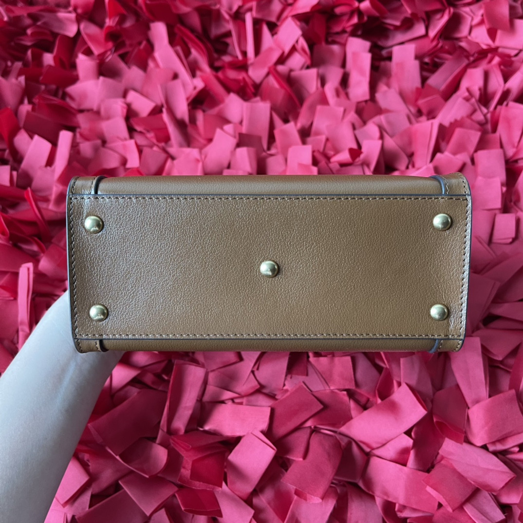 GUCCI DIANA MINI TOTE BAG Khaki 20W x 16H x 10D CM