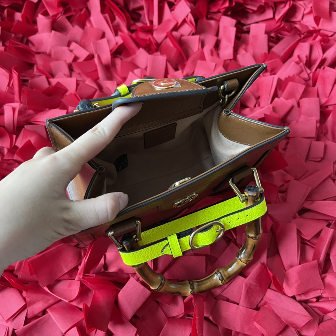 GUCCI DIANA MINI TOTE BAG Khaki 20W x 16H x 10D CM