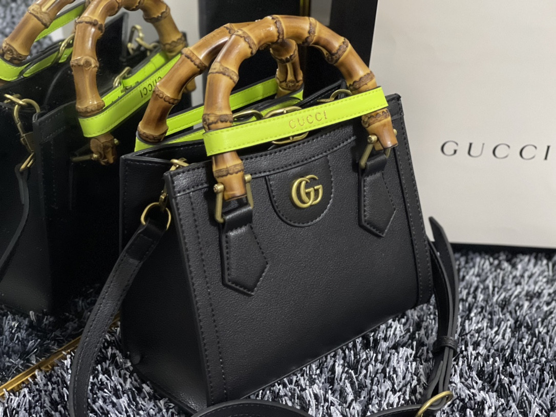 GUCCI DIANA MINI TOTE BAG Black 20W x 16H x 10D CM