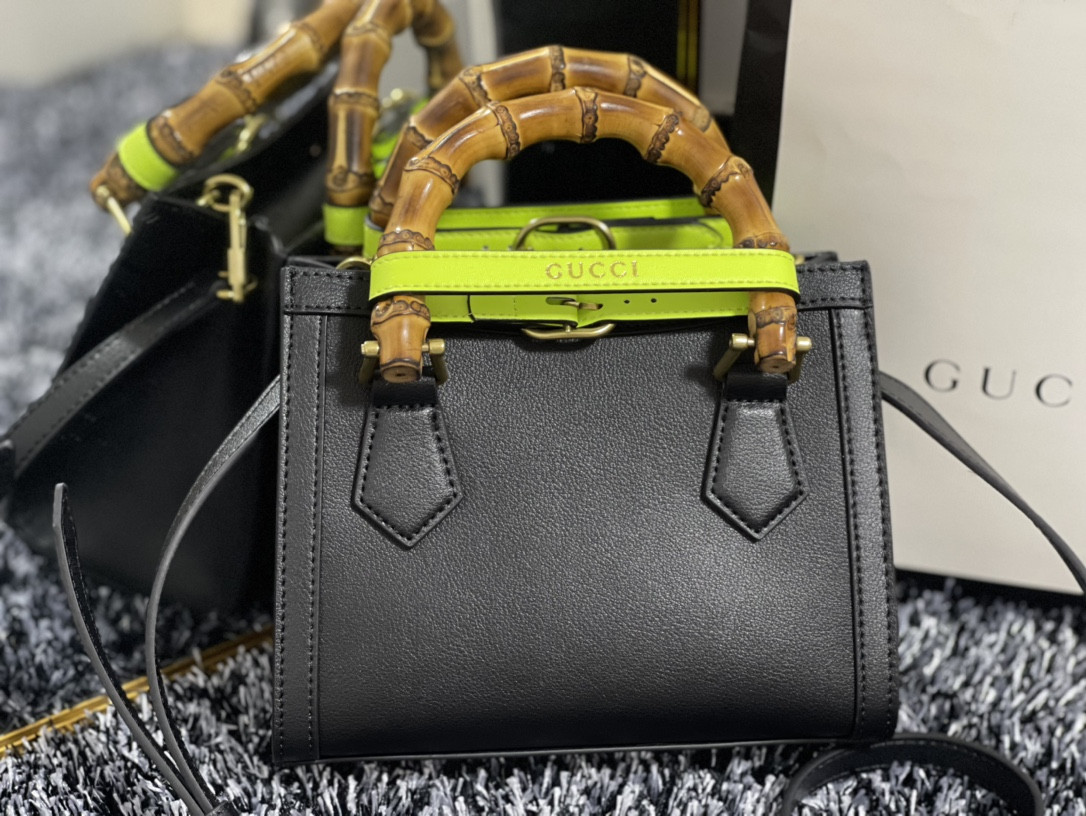 GUCCI DIANA MINI TOTE BAG Black 20W x 16H x 10D CM