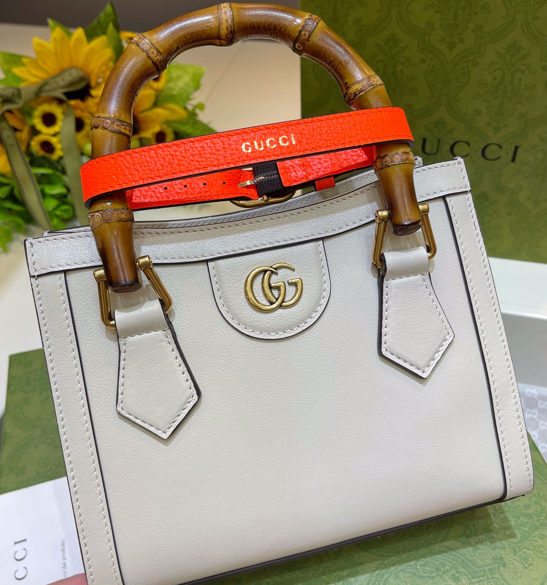 GUCCI DIANA MINI TOTE BAG White 20W x 16H x 10D CM