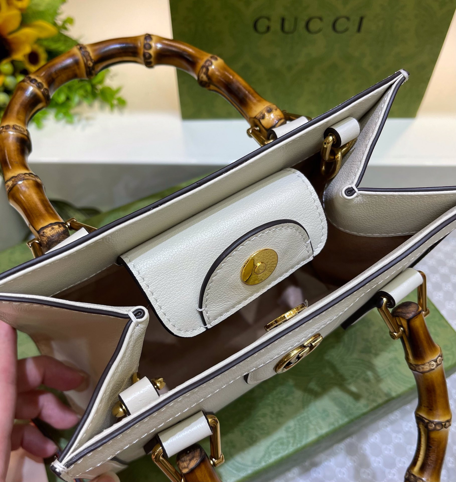 GUCCI DIANA MINI TOTE BAG White 20W x 16H x 10D CM