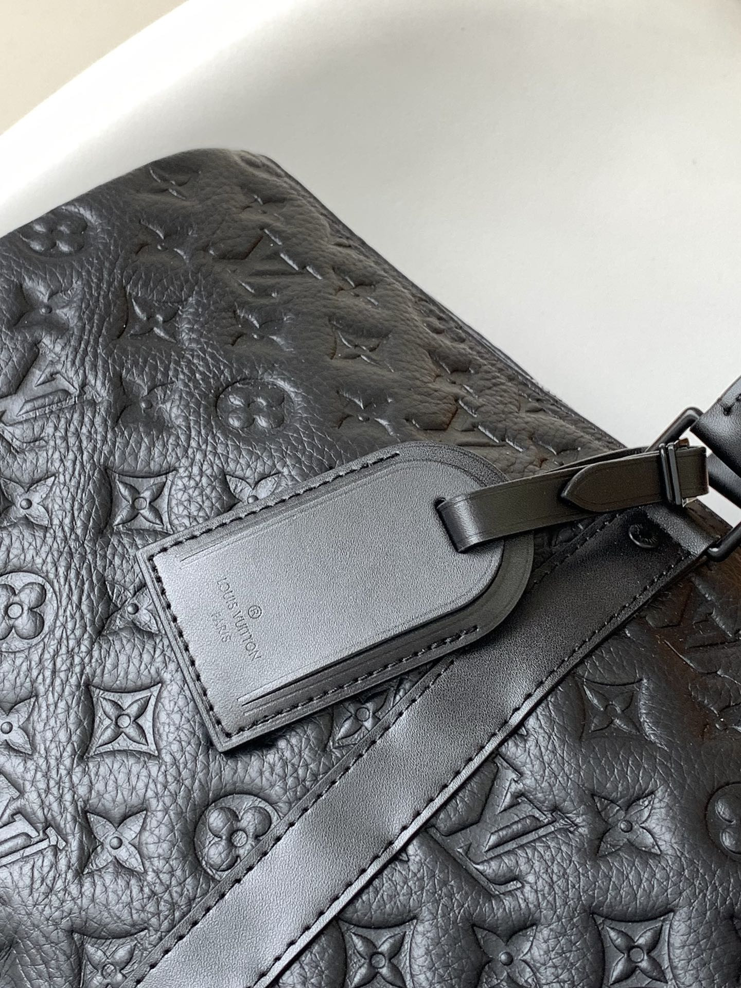 Louis Vuitton Keepall Bandoulière 50 M59025