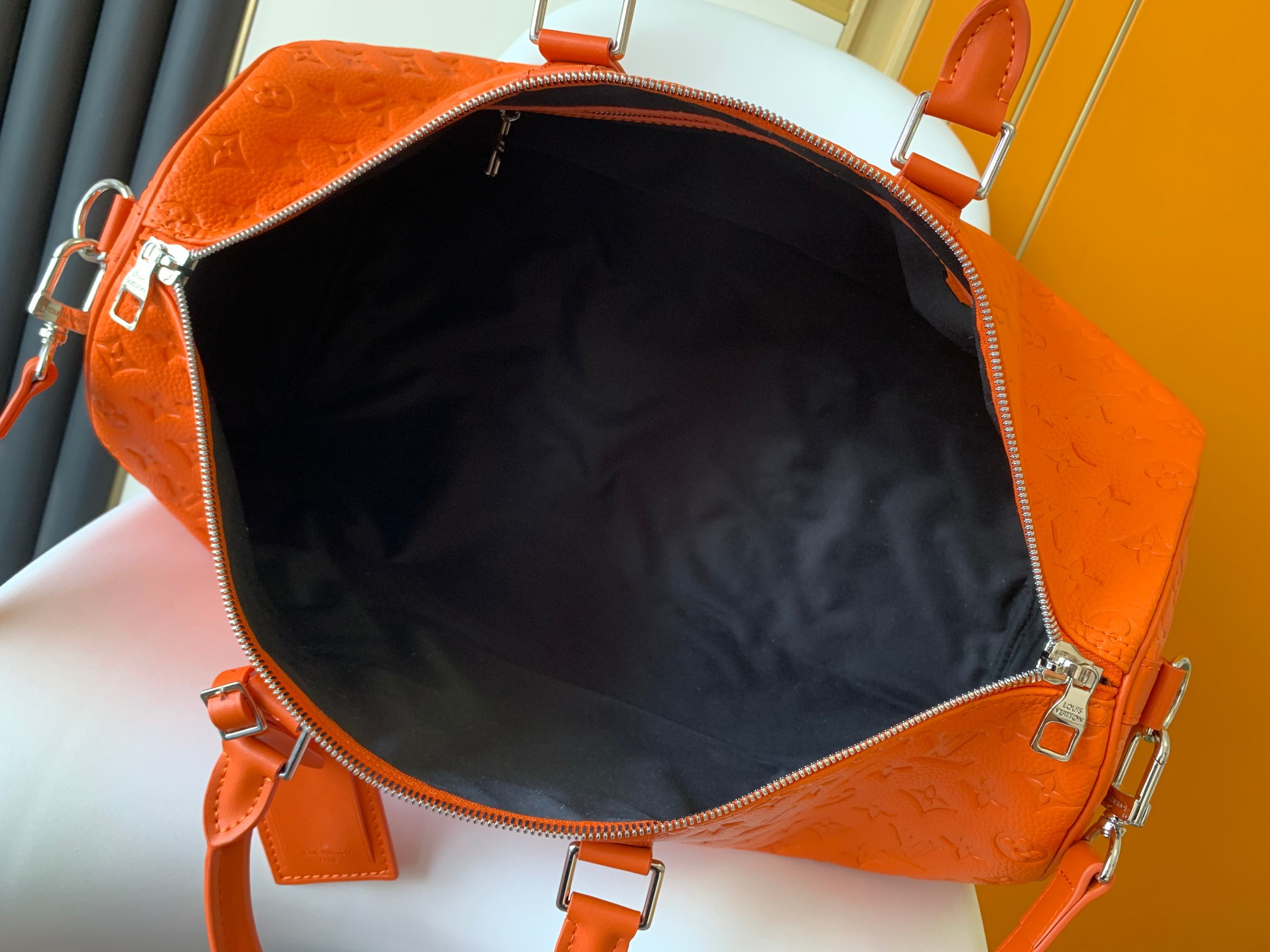 Louis Vuitton Keepall Bandoulière 50 M23749