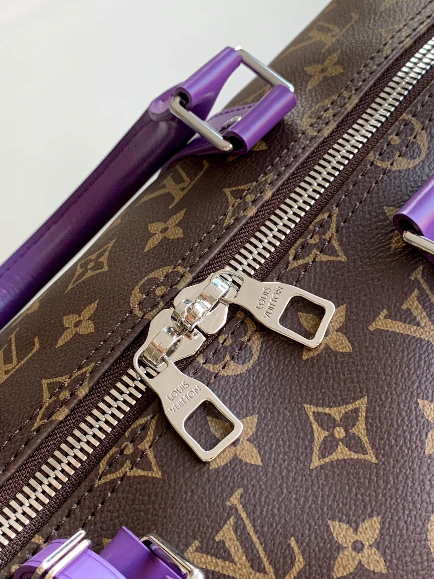 Louis Vuitton Keepall Bandoulière 50 M46775