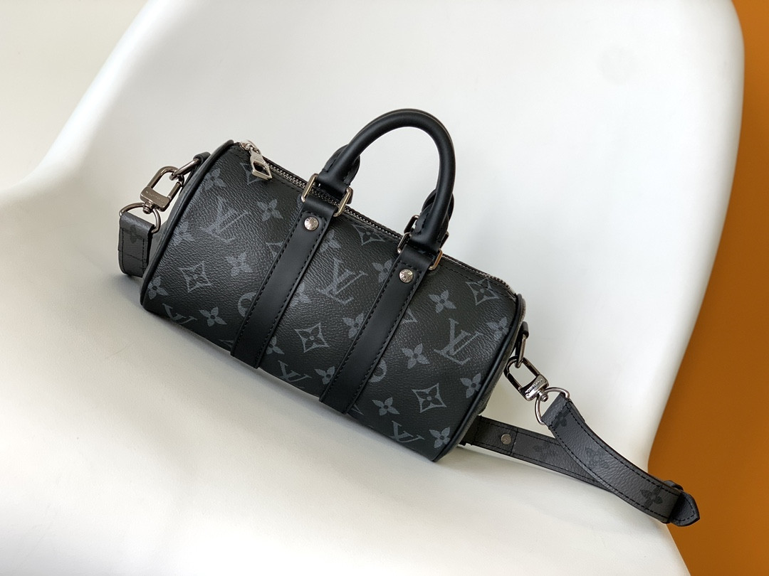 Louis Vuitton Keepall XS Monogram Eclipse Reverse Black M45947 21 x 12 x 9 CM