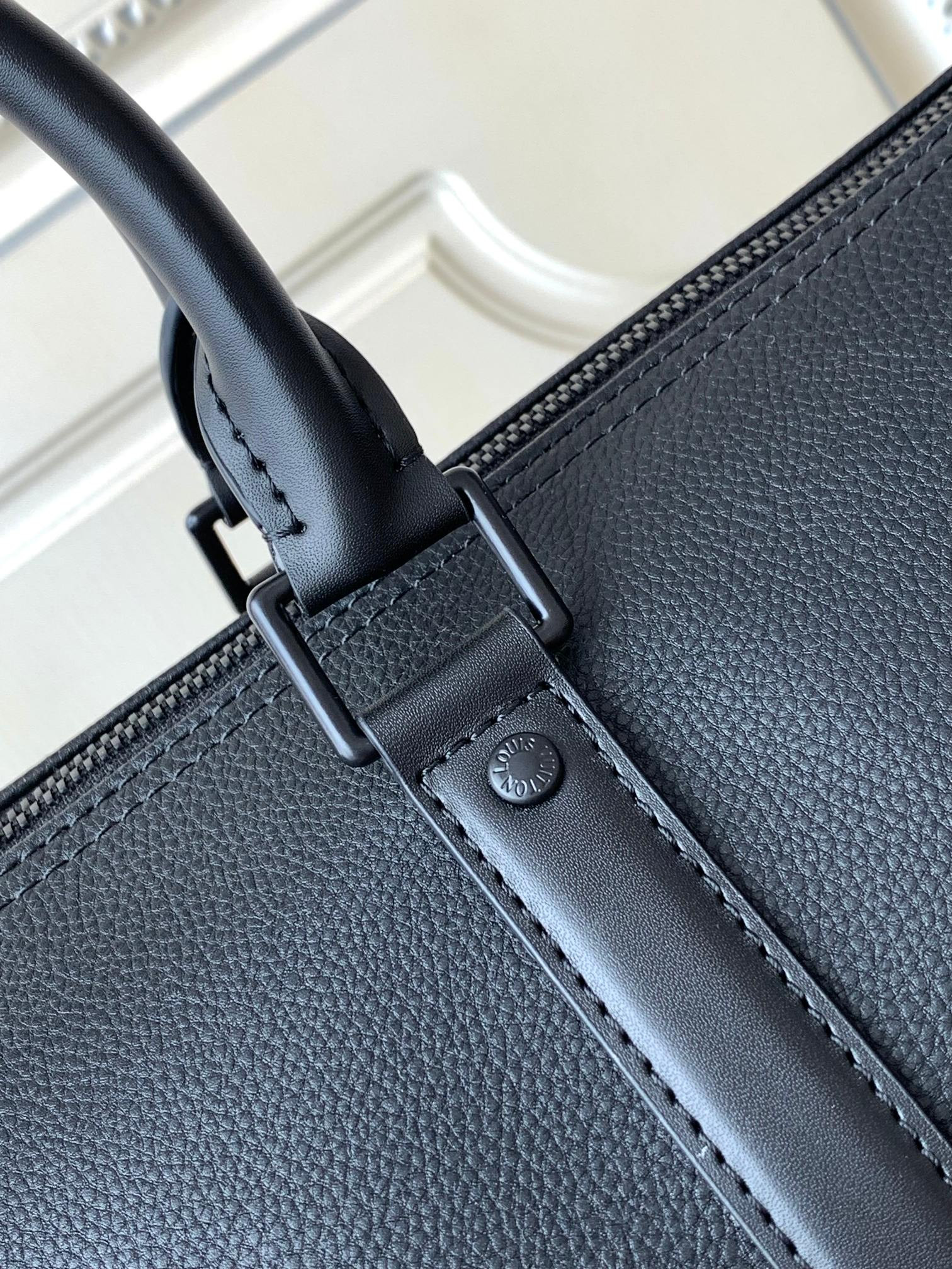 Louis Vuitton Keepall Bandoulière 45 M57088