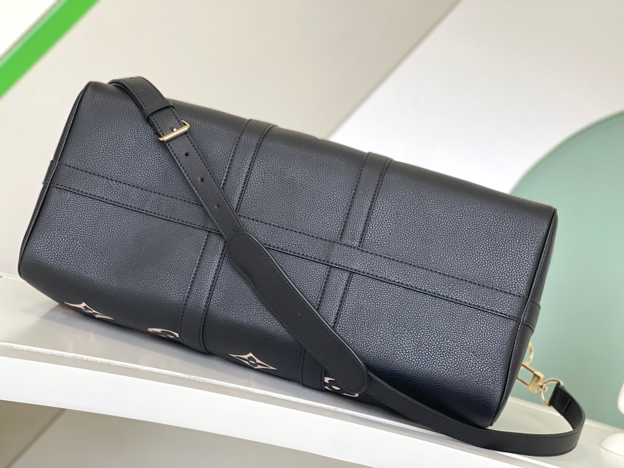 Louis Vuitton Keepall Bandoulière 45 M46670