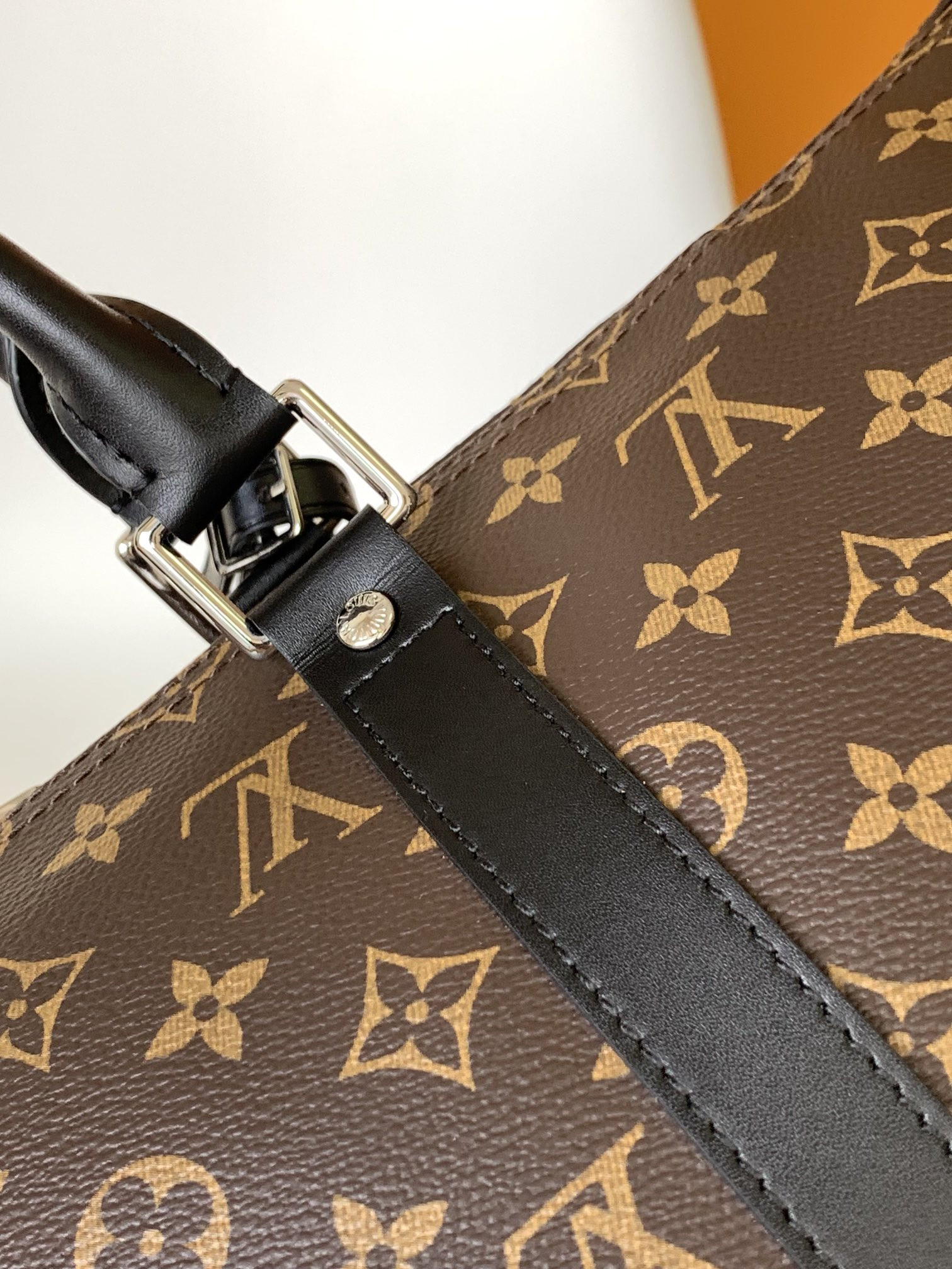 Louis Vuitton Keepall Bandoulière 50 M56713