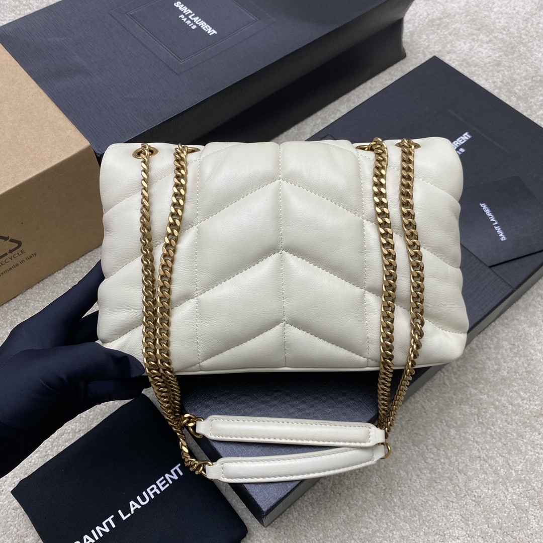 YSL PUFFER IN LEATHER WHITE 23 X 15.5 X 5.8 CM