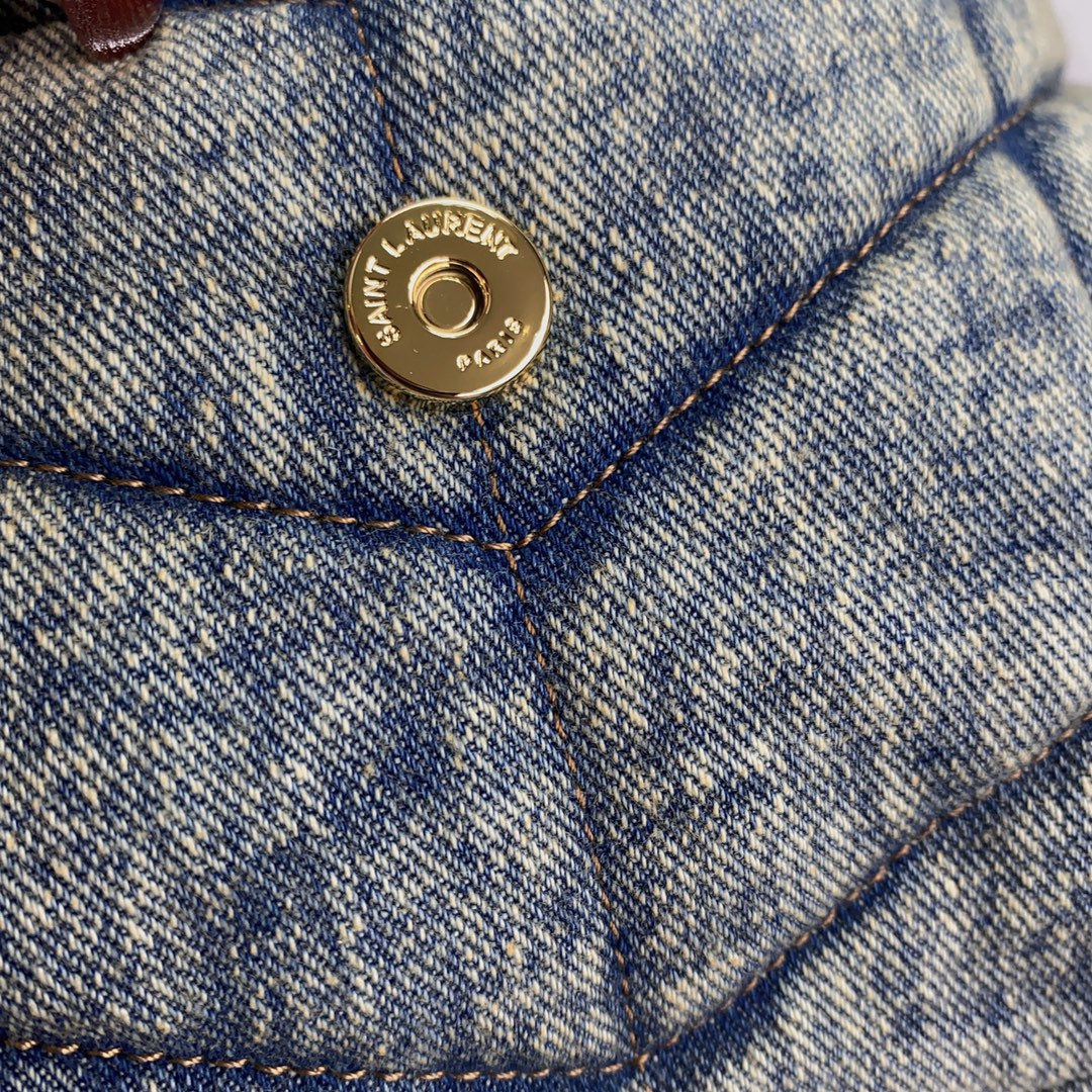 YSL PUFFER IN SUEDE AND DENIM LIGHT BLUE 23 X 15.5 X 5.8 CM