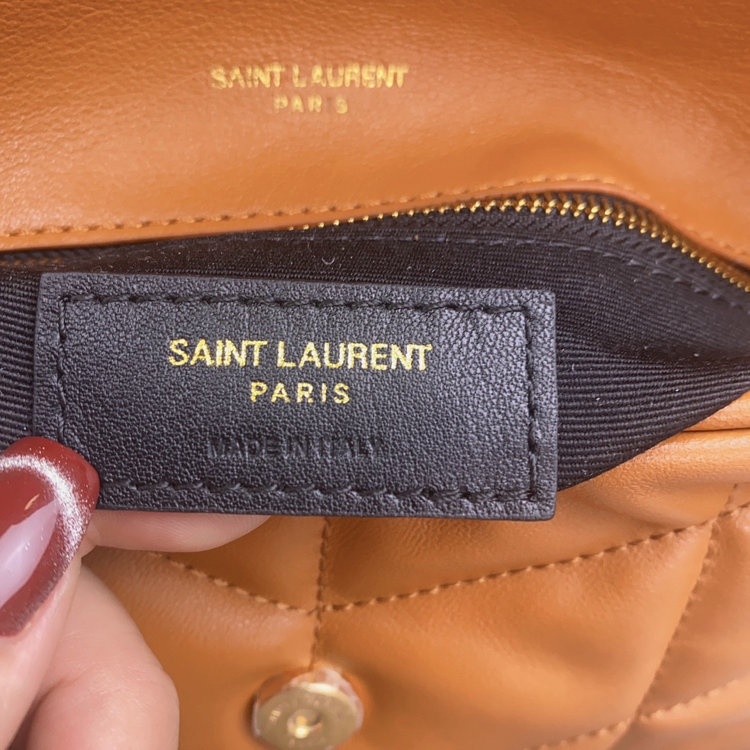 YSL PUFFER IN LEATHER ORANGE 23 X 15.5 X 5.8 CM
