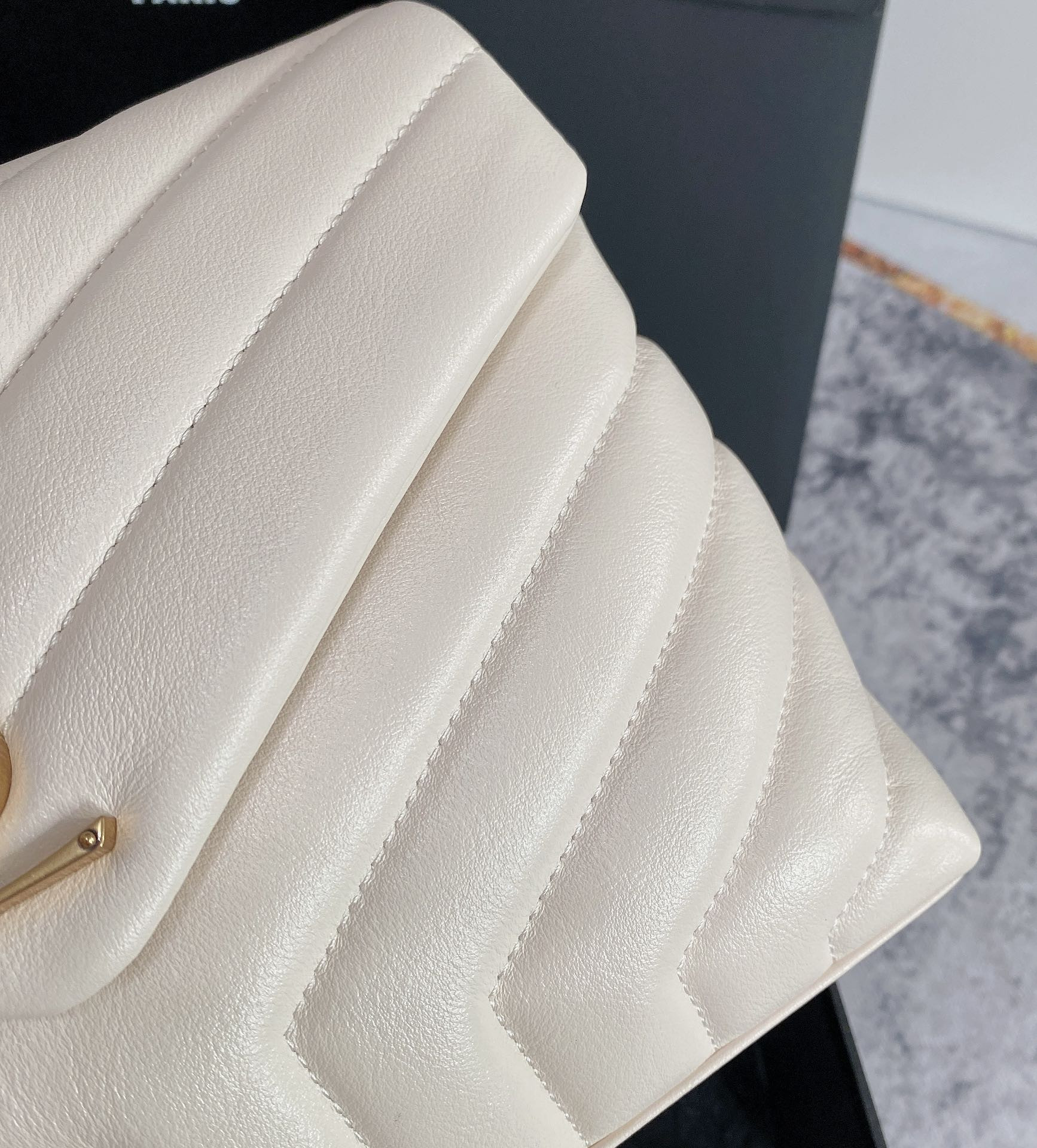 YSL LOULOU SMALL IN QUILTED LEATHER WHITE GOLD 9 X 6.1 X 3.3 INCHES
